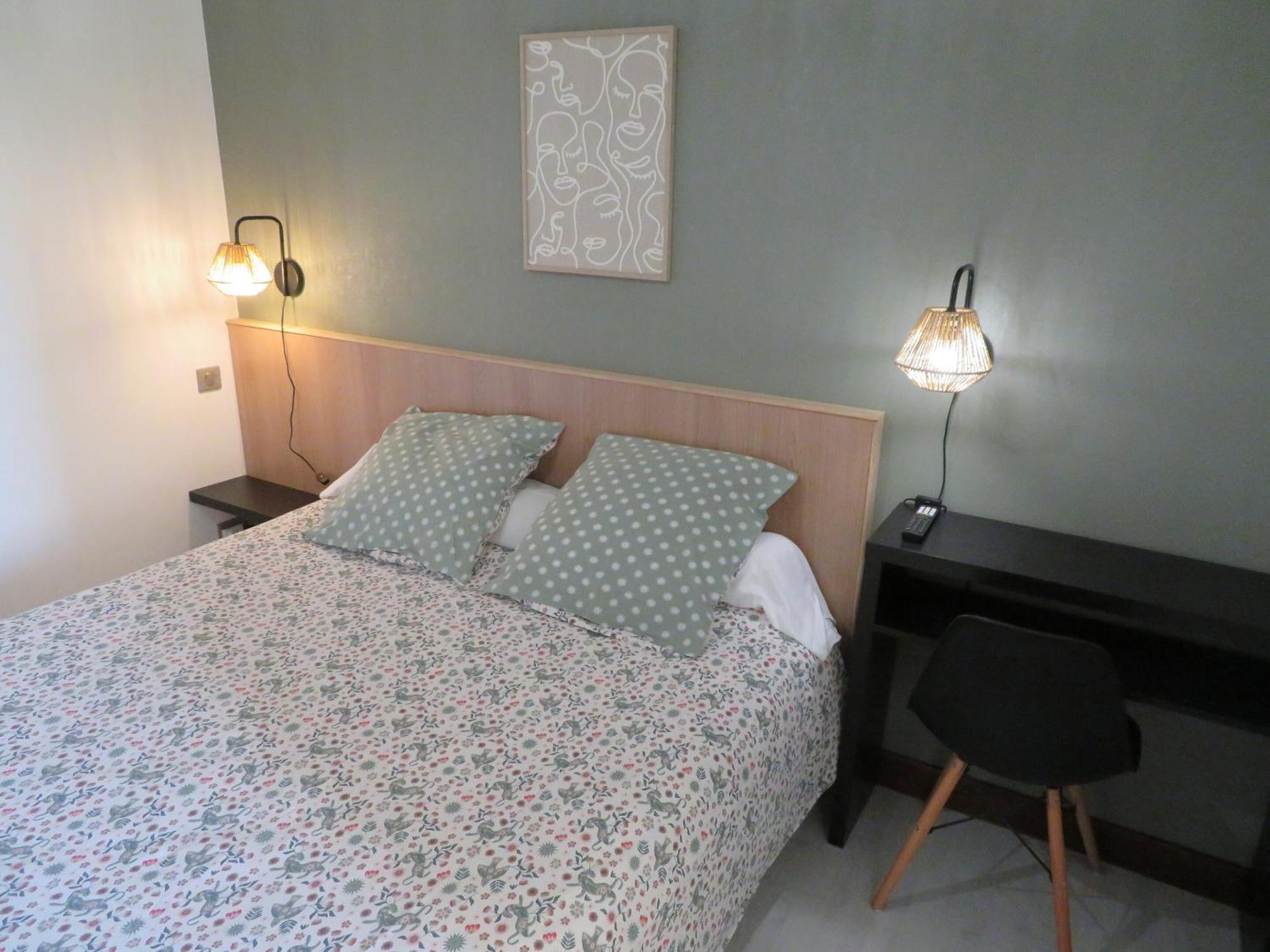 Chambres d'Hôtes Poquet Cressensac-Sarrazac Chambre photo